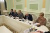 Министр молодежной политики на окружном уровне поделилась опытом взаимодействия с учебными заведениями фото 2