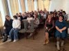 Диалог поколений на сцене: спектакль о поддержке и надежде фото 5